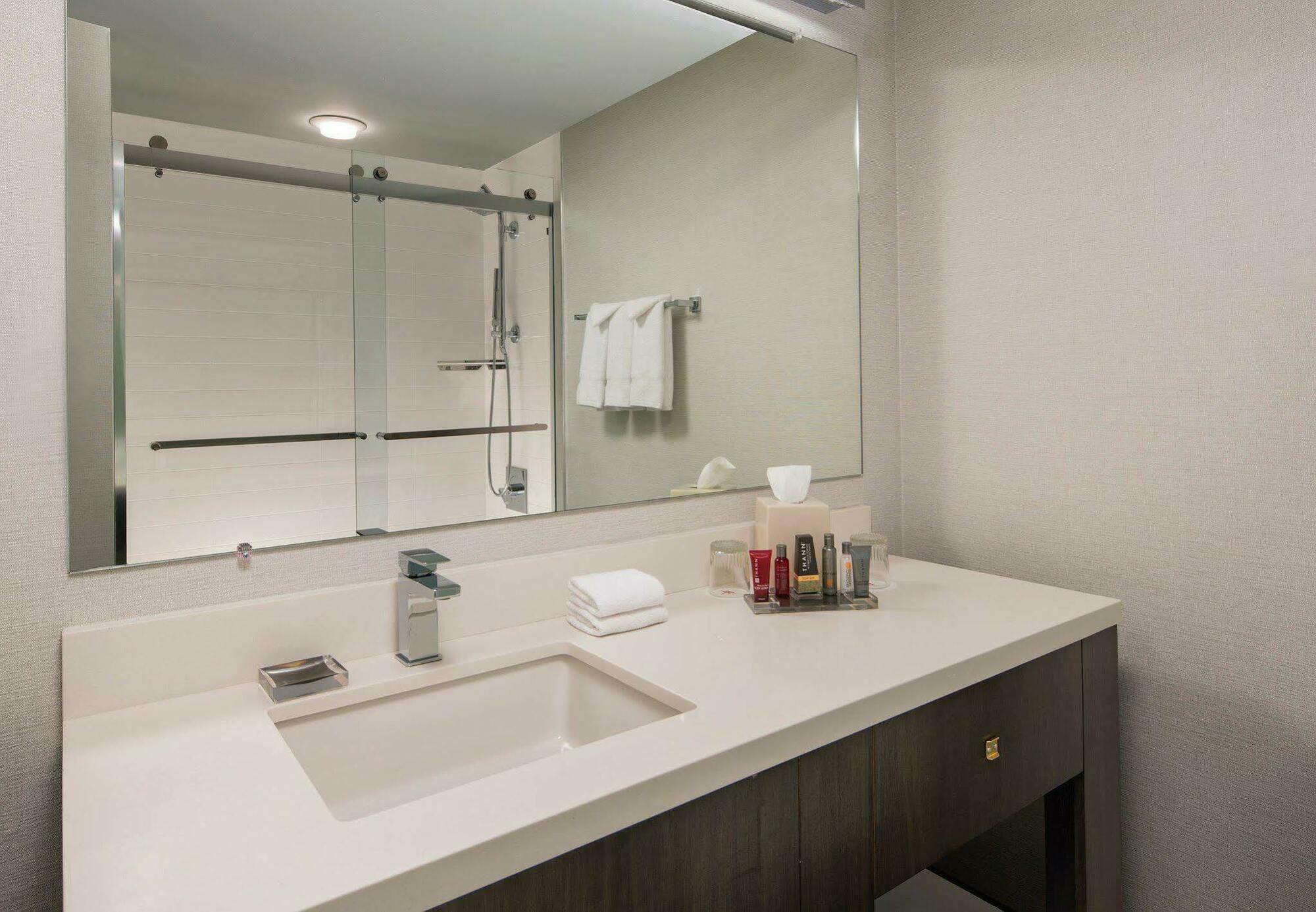 Hotel Marriott Hartford/Windsor Airport Zimmer foto